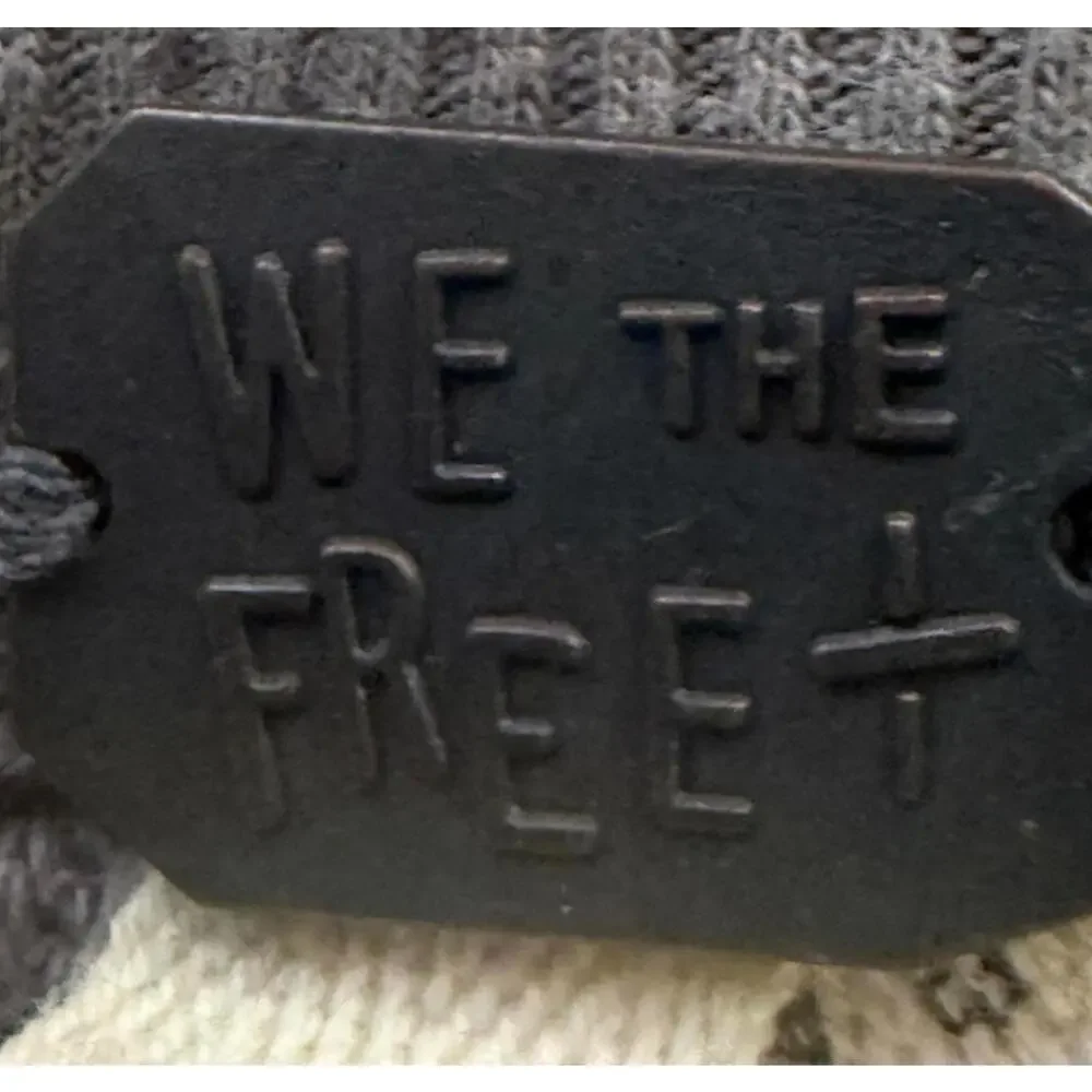SOLD/NOT AVAILABLE We The Free comfy shirt - Picture 8 of 10